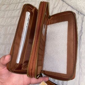 Wallet/ wristlet